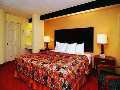 Inn Sleep Near Busch Gardens - Usf 2*